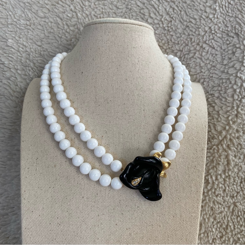 Kjl For Avon Midnight Rose Necklace